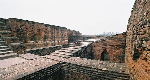 नालंदा विश्वविद्यालय का इतिहास निबंध Essay On Nalanda University History In Hindi