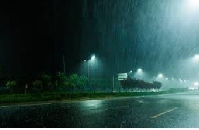 भीषण वर्षा की वह रात पर निबंध | Essay on Rainy Night in Hindi